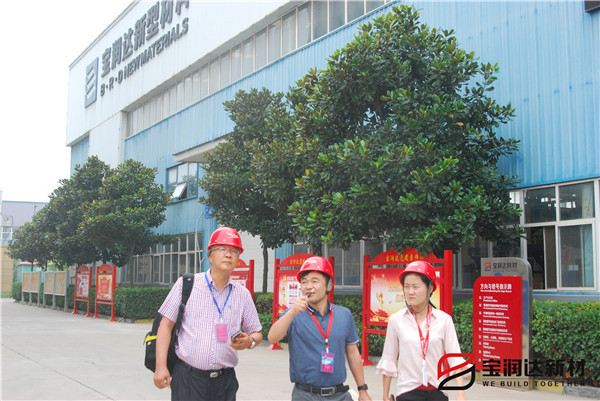 韓國建筑材料商玄東旭先生洽談鋼筋桁架樓承板合作